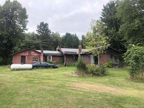 871 W Stover, Standish, MI 48658 photo 3