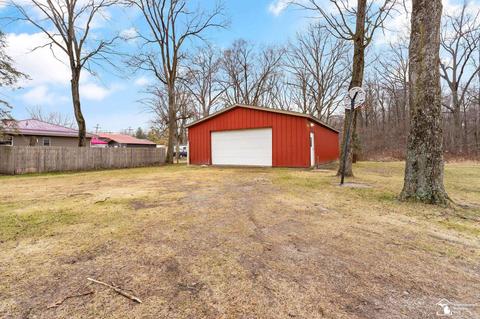 9035 Exeter, Carleton, MI 48117 photo 3