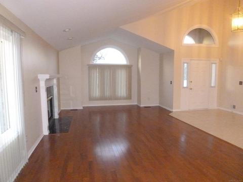15235 E Hunters Pointe Dr, Macomb, MI 48042 photo 4