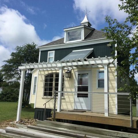 4838 N Lakeshore, Deckerville, MI 48427 photo 2