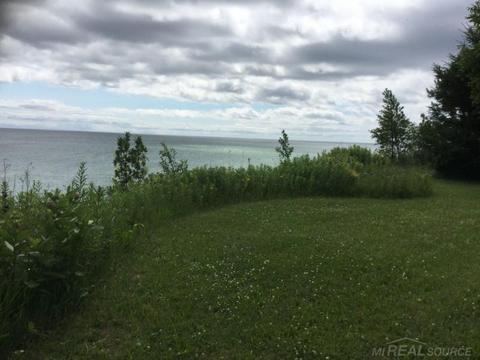 4838 N Lakeshore, Deckerville, MI 48427 photo 1