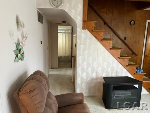 663 Lenawee, Adrian, MI 49221 photo 3
