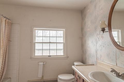 2386 E Lake Rd, Clio, MI 48420 photo 10