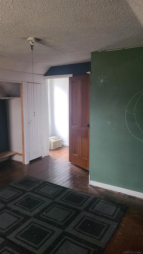 4881 Main, Applegate, MI 48401 photo 30