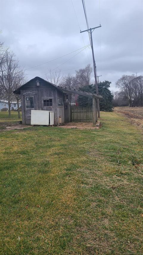 4881 Main, Applegate, MI 48401 photo 48
