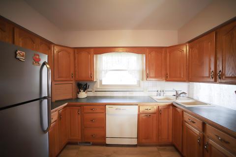 397 Coutant St, Flushing, MI 48433 photo 9