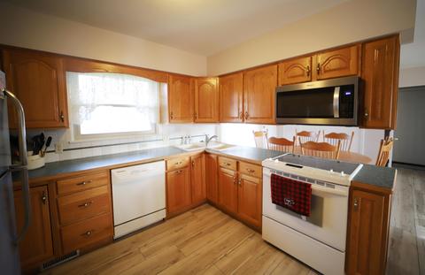 397 Coutant St, Flushing, MI 48433 photo 7