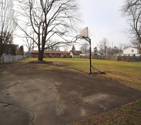 397 Coutant St, Flushing, MI 48433 photo 28