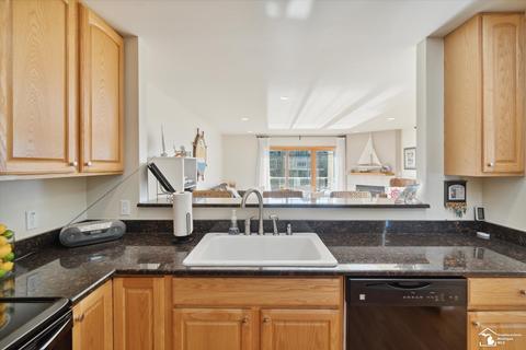3102 Charme Hbr, Monroe, MI 48162 photo 19