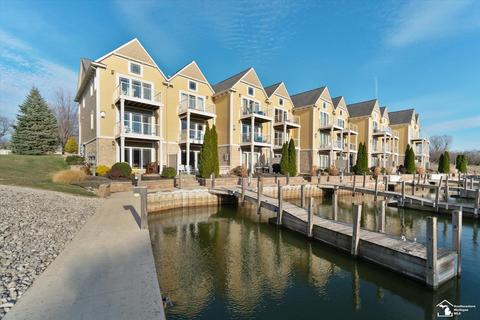 3102 Charme Hbr, Monroe, MI 48162