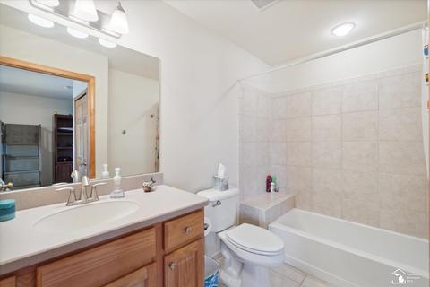 3102 Charme Hbr, Monroe, MI 48162 photo 33
