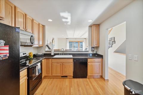 3102 Charme Hbr, Monroe, MI 48162 photo 18