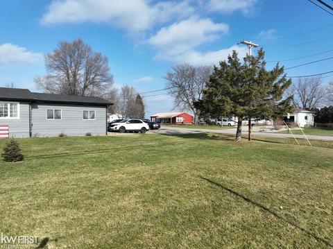 111 Sylvia, Corunna, MI 48817 photo 32
