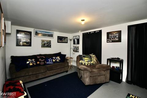 111 Sylvia, Corunna, MI 48817 photo 18