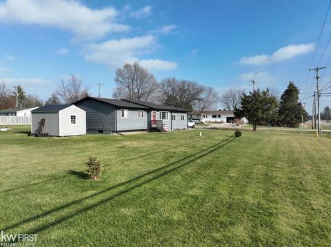 111 Sylvia, Corunna, MI 48817 photo 34