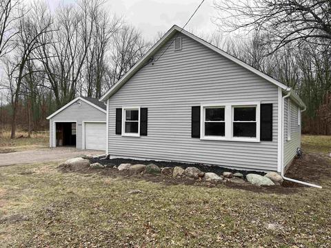 1524 E Vly, Adrian, MI 49221 photo 1