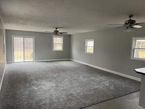 1524 E Vly, Adrian, MI 49221 photo 17