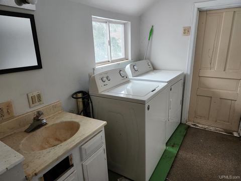 848 Summit, Hancock, MI 49930 photo 8