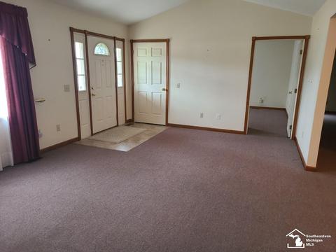 2846 Ashley Dr, Adrian, MI 49221 photo 8
