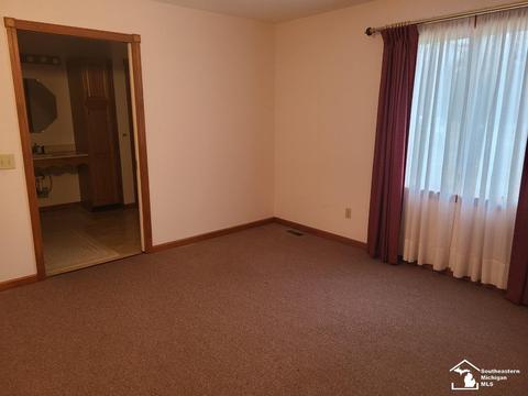 2846 Ashley Dr, Adrian, MI 49221 photo 15