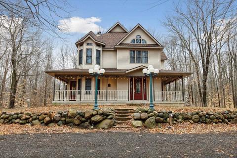 5379 W Vienna, Clio, MI 48420