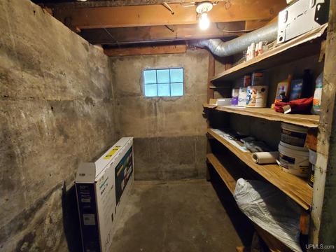 111 Chestnut, Munising, MI 49862 photo 38