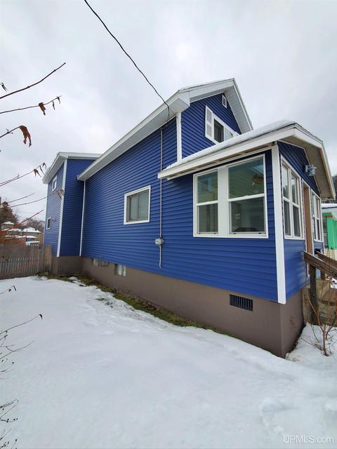 111 Chestnut, Munising, MI 49862 photo 40