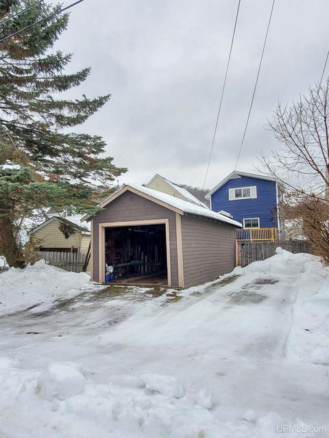 111 Chestnut, Munising, MI 49862 photo 47