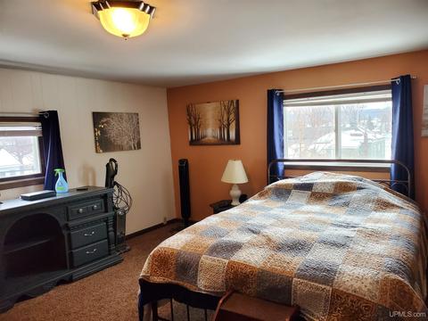 111 Chestnut, Munising, MI 49862 photo 21
