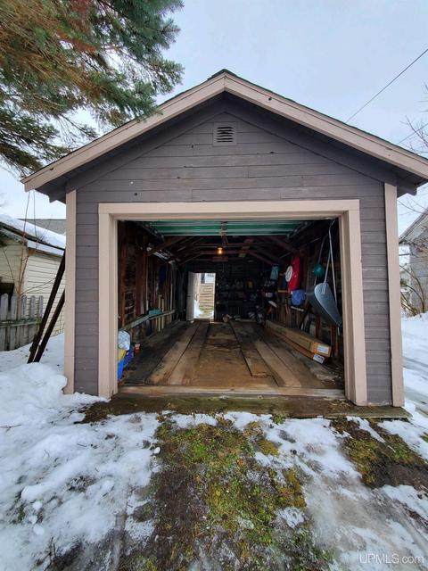 111 Chestnut, Munising, MI 49862 photo 46