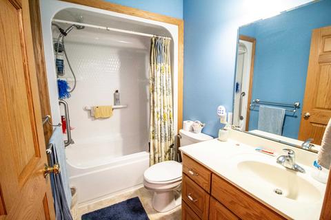 9319 Maple St, New Lothrop, MI 48460 photo 29