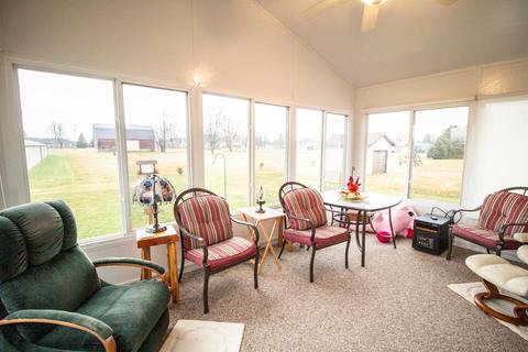 9319 Maple St, New Lothrop, MI 48460 photo 19