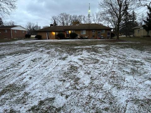 1452 Katy Dr, Mount Morris, MI 48458 photo 2