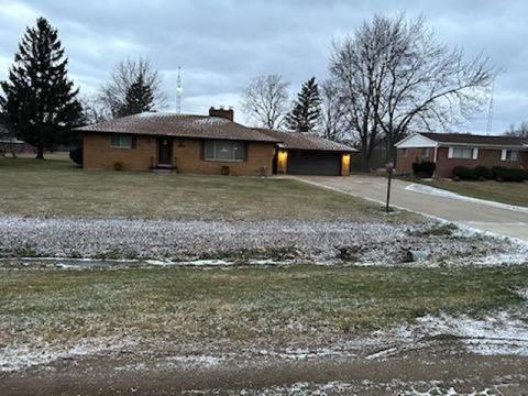 1452 Katy Dr, Mount Morris, MI 48458 photo 1