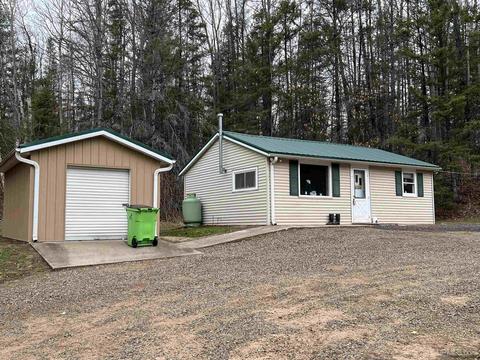 w7134 County Road R, Niagara, WI 54151