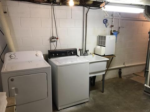 765 Alexander, Adrian, MI 49221 photo 33