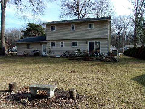 9472 Lakepointe, Clay, MI 48001 photo 6