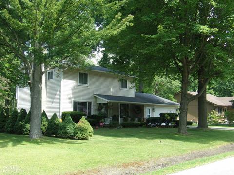 9472 Lakepointe, Clay, MI 48001 photo 2