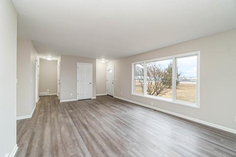 1182 S Huron Rd, Kawkawlin, MI 48631 photo 11