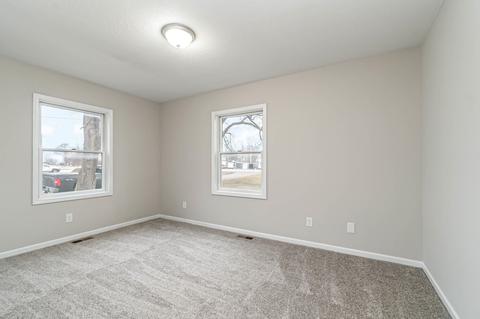 1182 S Huron Rd, Kawkawlin, MI 48631 photo 19