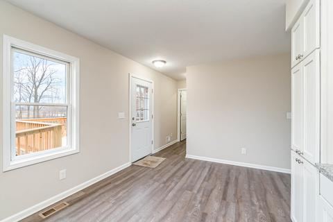 1182 S Huron Rd, Kawkawlin, MI 48631 photo 15