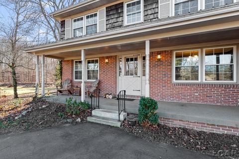 4771 Devonshire Dr, Adrian, MI 49221 photo 2