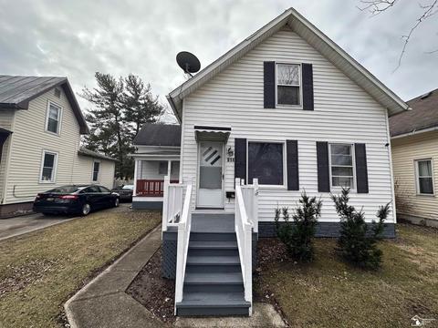 814 E Third, Monroe, MI 48161 photo 2