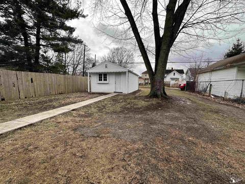 814 E Third, Monroe, MI 48161 photo 4