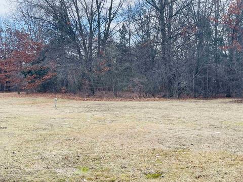 6200 Eastman, Midland, MI 48640