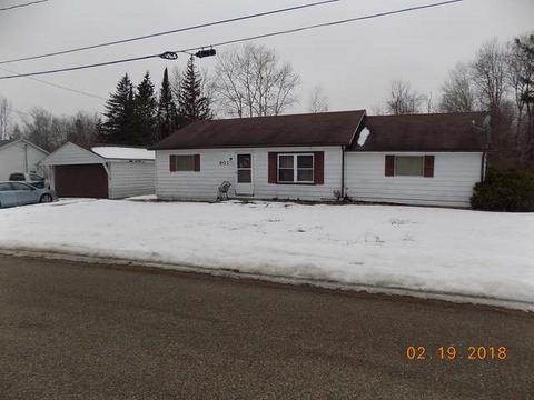 801 N Spg, Gladwin, MI 48624 photo 1