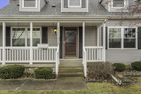 8041 W Carpenter, Flushing, MI 48433 photo 3