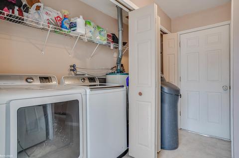 4894 Main St, Applegate, MI 48401 photo 18