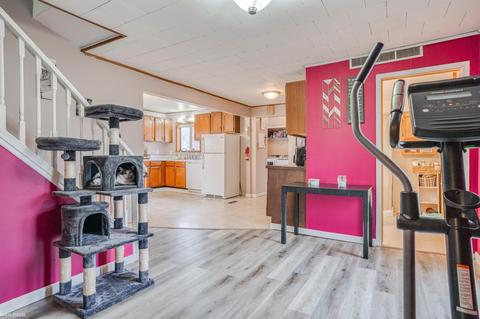 4894 Main St, Applegate, MI 48401 photo 12