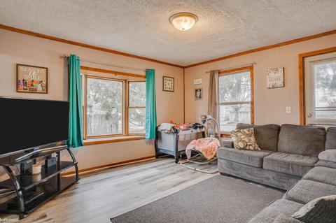 4894 Main St, Applegate, MI 48401 photo 8